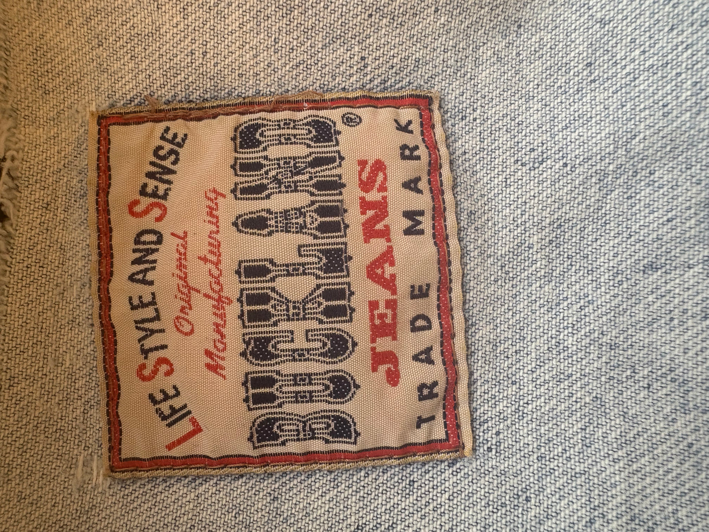 Vintage Style Cropped Denim Jacket