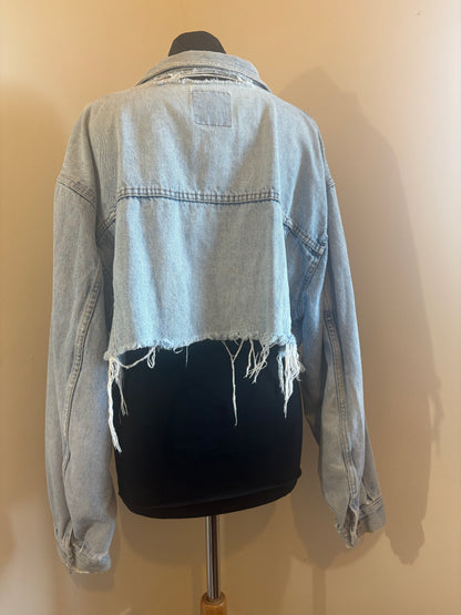 Vintage Style Cropped Denim Jacket
