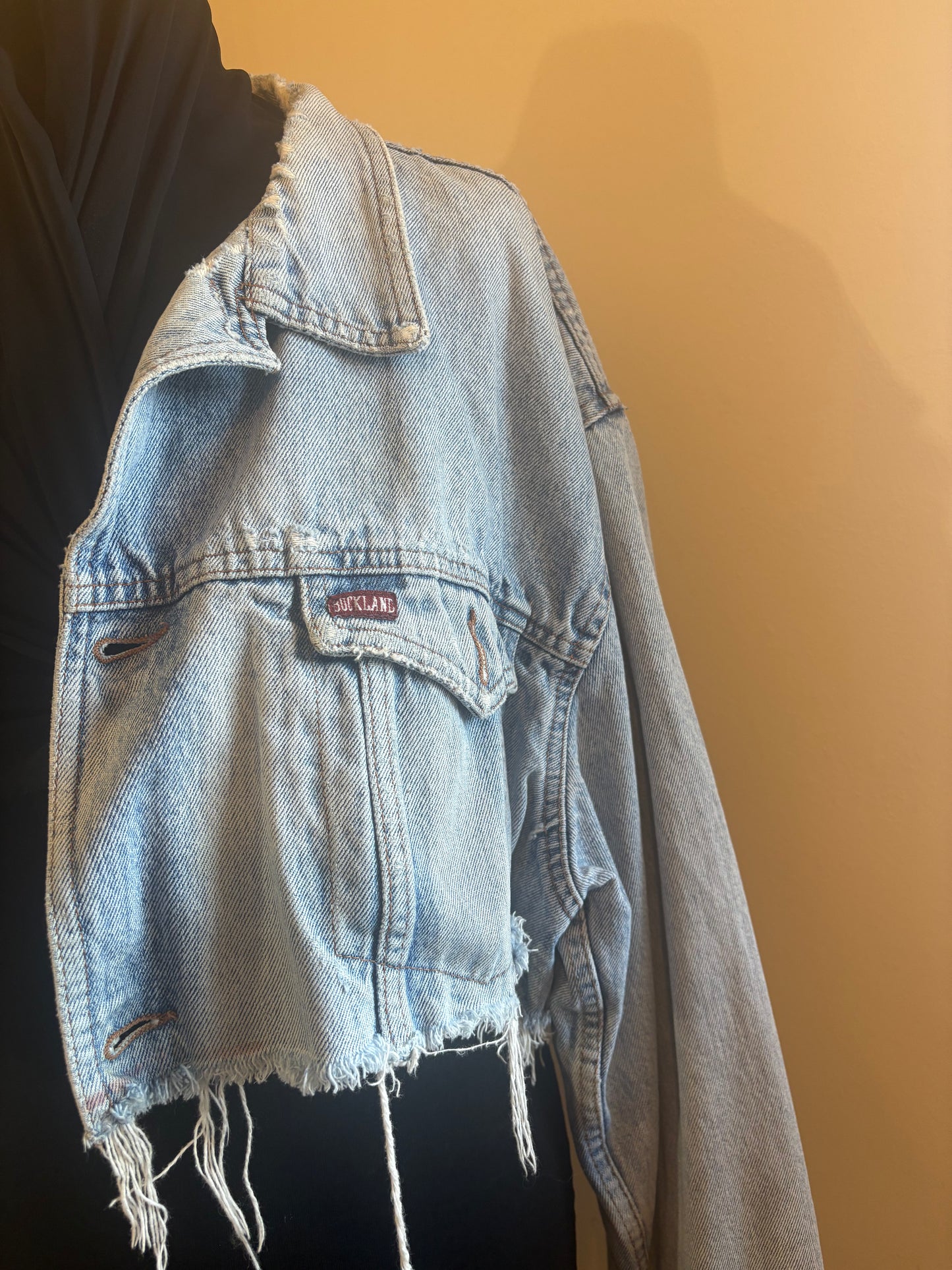 Vintage Style Cropped Denim Jacket