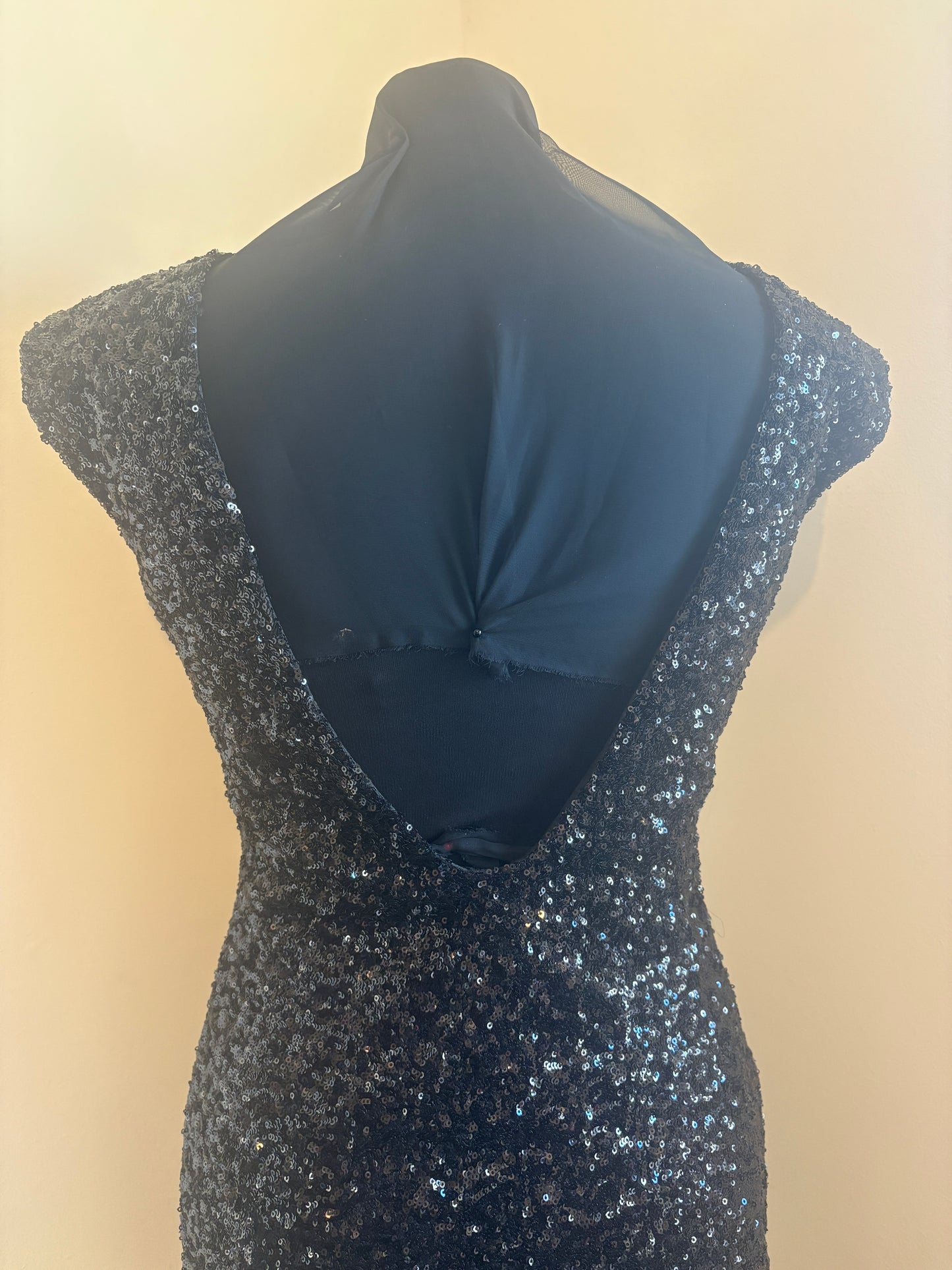Soky & Soka Black Sequin Sleeveless Cocktail Dress – Preloved