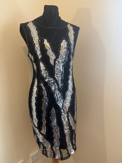Black Stella Morgan Sequin Feather-Pattern Cocktail Dress